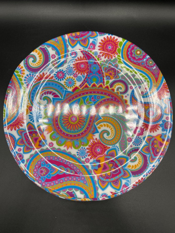 Photo 2 of 8" Plastic Round Paisley Pattern Plates - 14CT