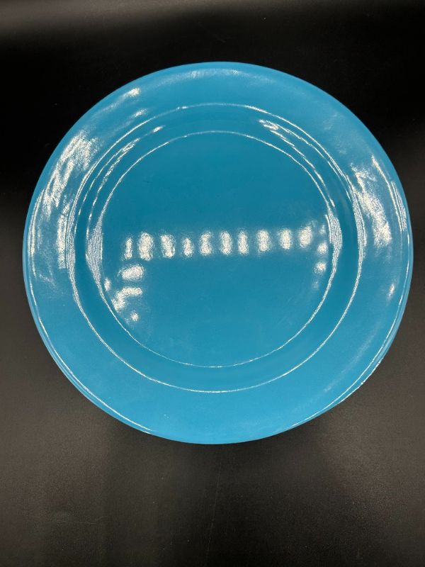 Photo 2 of 8" ROUND PLASTIC PLATES - 16CT - LIGHT BLUE