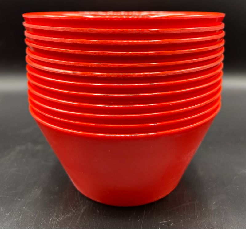 Photo 1 of PLASTIC BOWLS - 12CT - RED