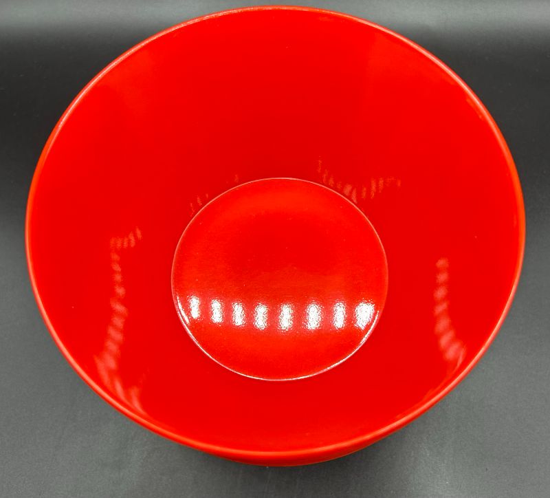 Photo 2 of PLASTIC BOWLS - 12CT - RED