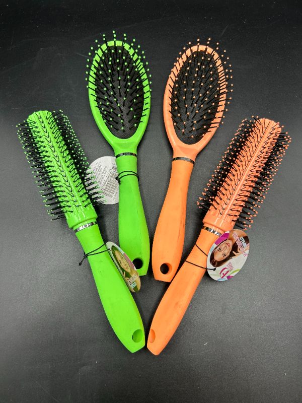 Photo 1 of DAILY BRUSH HAIR BRUSHES - PACK OF 4 ORANGE AND GREEN