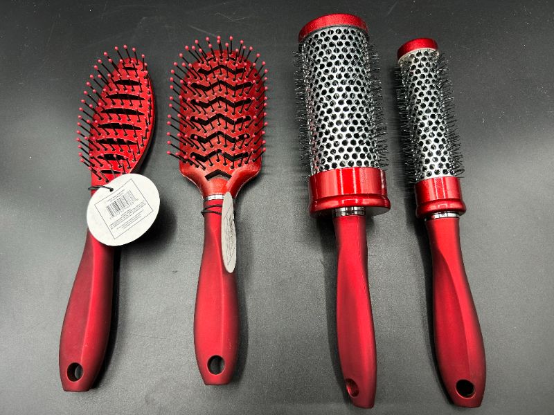 Photo 1 of 4 BRUSHES - RED