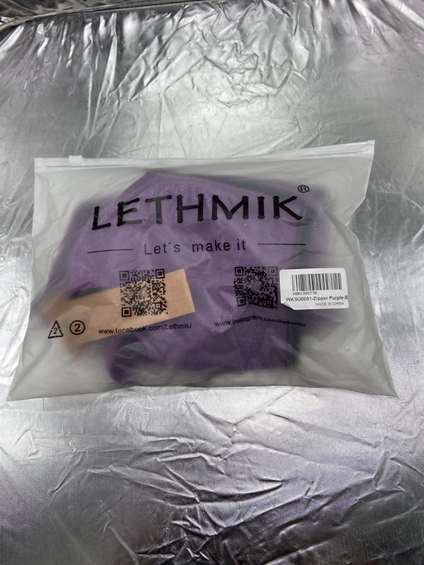 Photo 3 of LETHMIK Women's Wireless Seamless Sports Bra with Removable Pads SIZE SMALL
