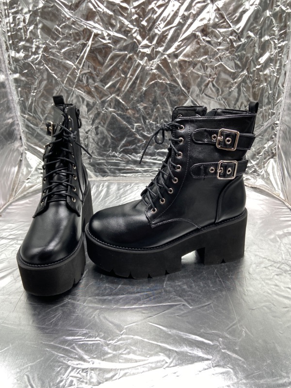 Photo 3 of Womens Chunky Platform Ankle Boots For Women Punk Chain High Heel Fashion Boots Lace Up Zip Square Toe Combat Mid Calf boots SIZE 9 
