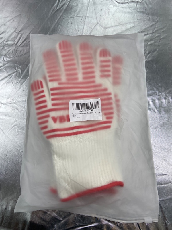 Photo 1 of Knitted heat resistant gloves 1 pair