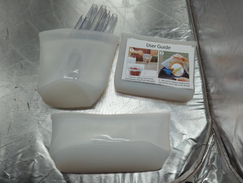Photo 1 of 100% Silicone Storage Bag Set 