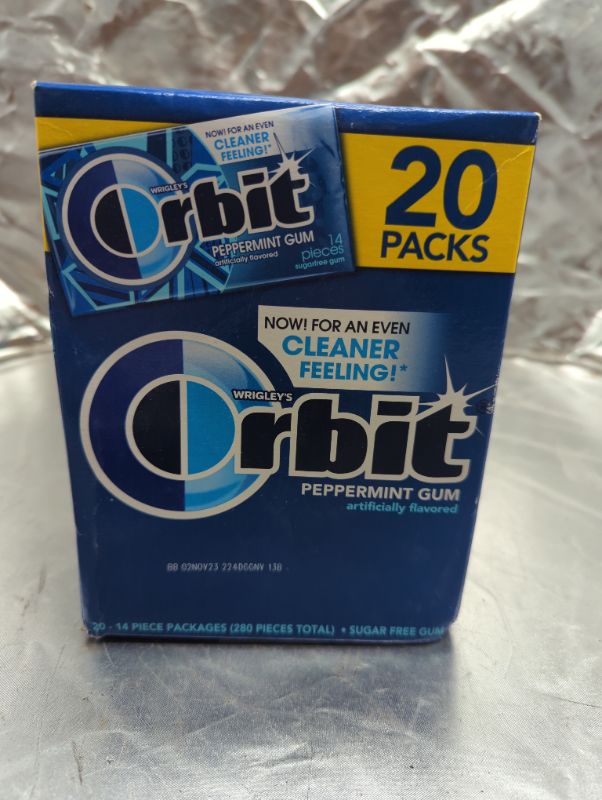 Photo 2 of Orbit Sugarfree Gum, Bulk 20 packs, Peppermint & Wintermint Sugar Free Chewing Gum, 14 Pieces