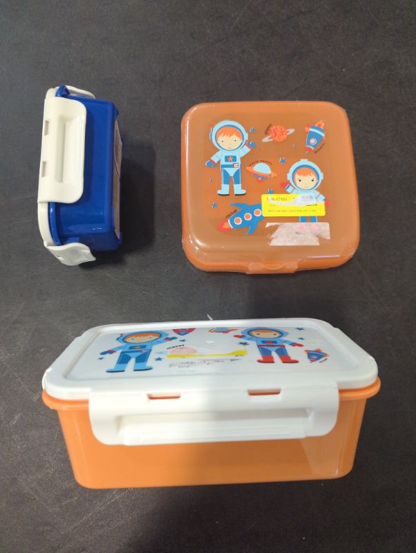 Photo 2 of 3pc Set - Food Storage Containers w/Snap & Lock Lids + Sandwich Pac - Space Adventure