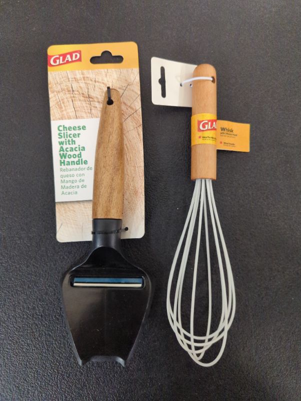 Photo 1 of GLAD - Kitchen Utensils Bundle - with Acacia Wood Handles - 2PCS, see photo