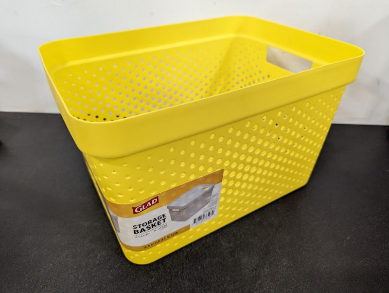 Photo 4 of GLAD - Yellow Perforated Storage Basket, 4 Gal.