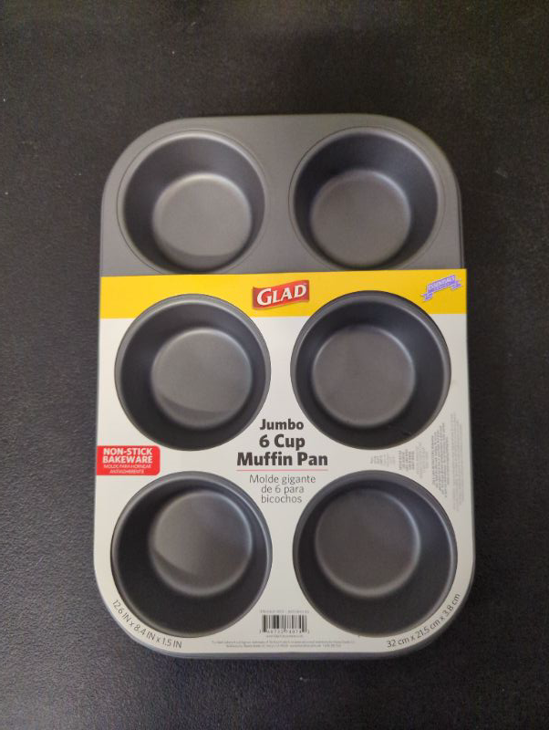 Photo 2 of GLAD - Non-Stick Jumbo Muffin Pan, 6-Cup