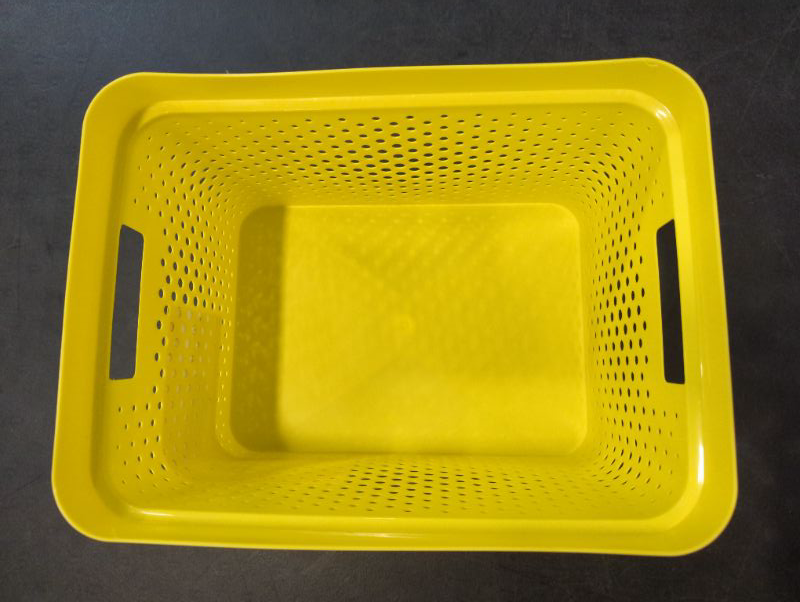 Photo 3 of GLAD - Yellow Perforated Storage Basket, 4 Gal.
