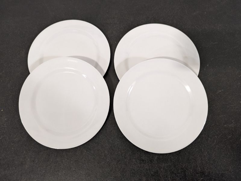 Photo 2 of GLAD - Melamine Plates set of 4, 8" Round Dinner Plates Set for Indoor and Outdoor Use, White 