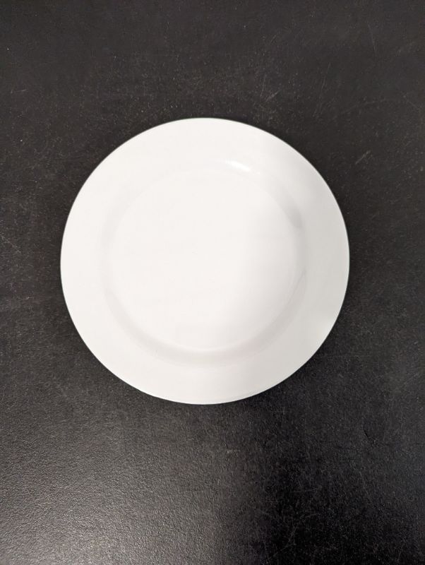 Photo 3 of GLAD - Melamine Plates set of 4, 8" Round Dinner Plates Set for Indoor and Outdoor Use, White 