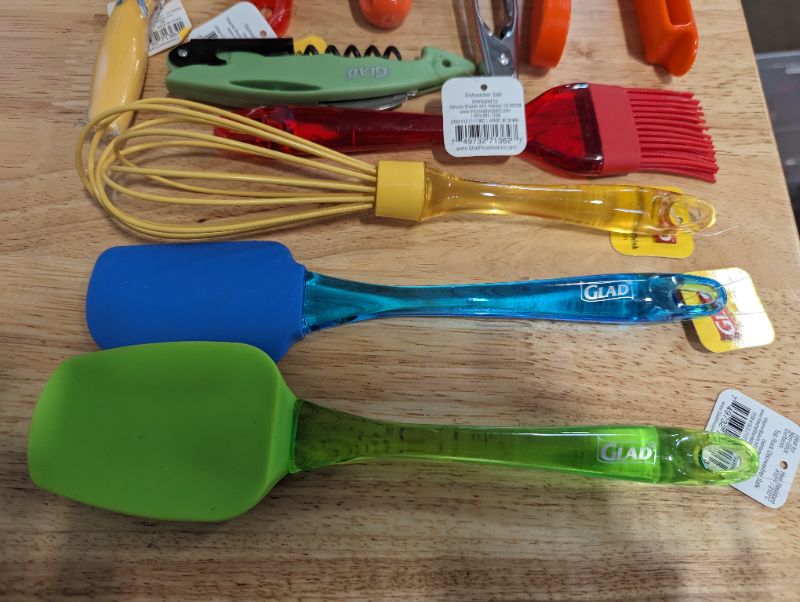 Photo 3 of 10pc Glad Kitchen Utensil Bundle - see photos - Colors May Vary, As Is