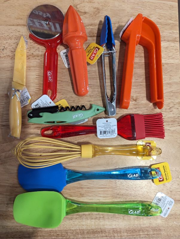 Photo 1 of 10pc Glad Kitchen Utensil Bundle - see photos - Colors May Vary, As Is