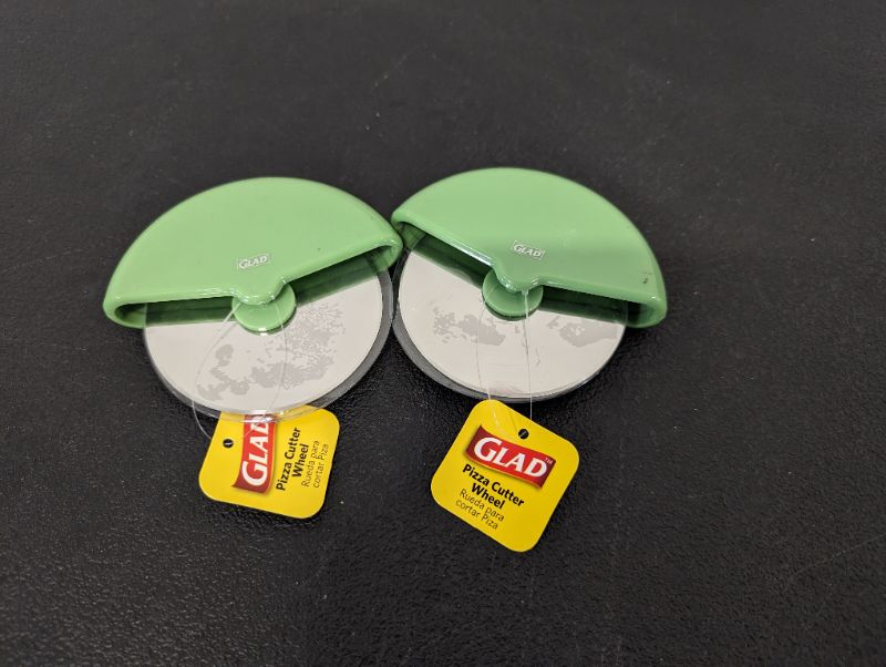 Photo 1 of 2 Pack - Glad - Pizza Cutter Wheel - Green