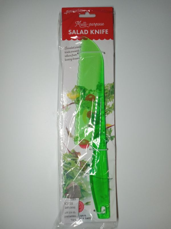 Photo 1 of Gia's Kitchen Multi-Purpose Salad/Lettuce Knife Serrated Plastic Blade Precents Lettuce From Turning Brown, Green