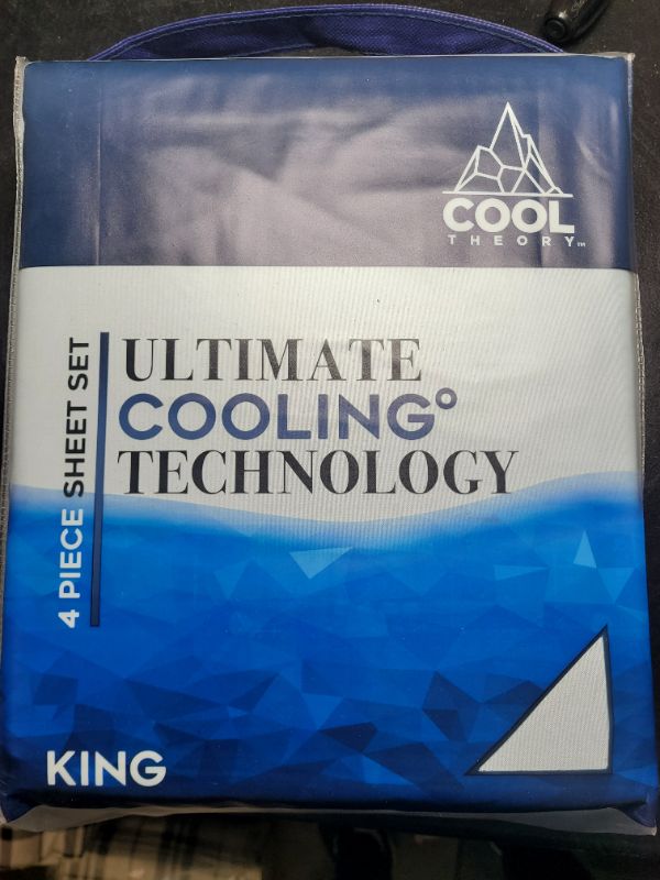 Photo 1 of COOL THEORY 4 pc Cooling Sheet Set KING light blue