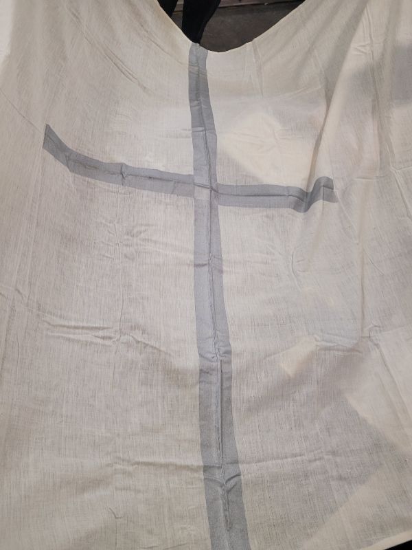 Photo 1 of 70X70 linen cloth with silver strip intersect