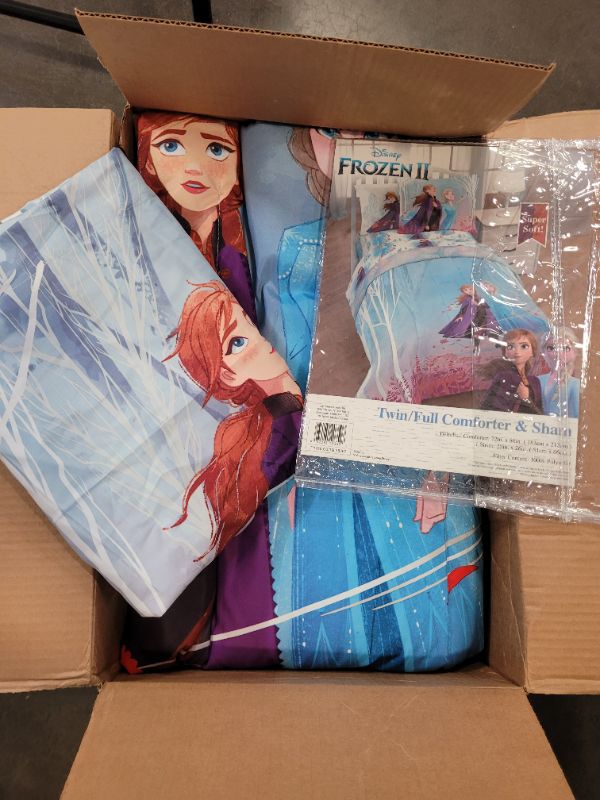 Photo 2 of Jay Franco Sons Jay Franco Disney Frozen 2 Forest Spirit Twin/Full Comforter Sham Set, Mutli