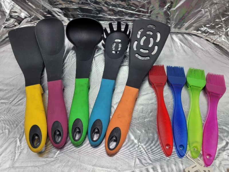 Photo 1 of Clean Rest Handles 5 pcs Kitchen Cooking Utensils Set and 4 Pastry Brushes Assorted Colors