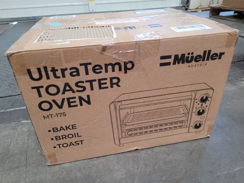 Photo 3 of Toaster Oven 4 Slice, Multi-function Stainless Steel Finish with Timer - Toast - Bake - Broil Settings, Natural Convection - 1100 Watts of Power, Includes Baking Pan and Rack by Mueller Austria