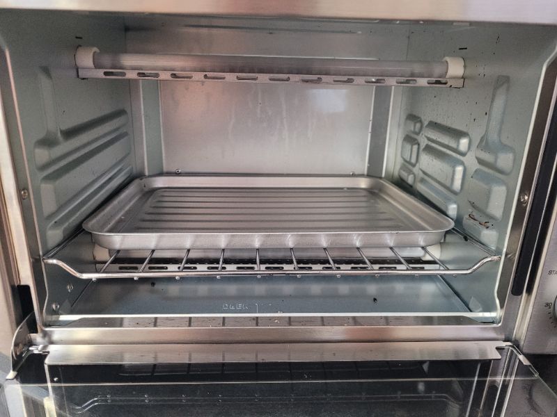 Photo 5 of Toaster Oven 4 Slice, Multi-function Stainless Steel Finish with Timer - Toast - Bake - Broil Settings, Natural Convection - 1100 Watts of Power, Includes Baking Pan and Rack by Mueller Austria