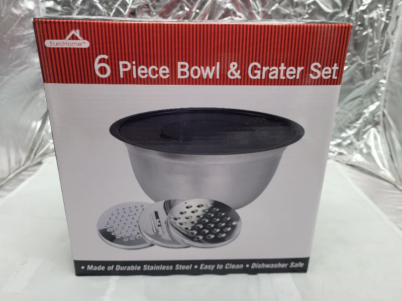 Photo 3 of Euro Home 6 piece bowl and grater set