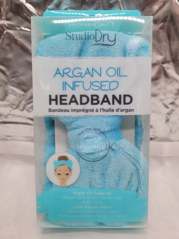 Photo 2 of Studio Dry ARGAN OIL INFUSED PLUSH HEADBAND