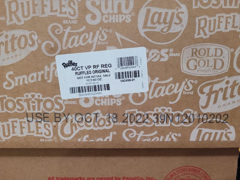 Photo 4 of Ruffles Original Potato Chips, 1 Ounce (Pack of 40) Original 1 Ounce (Pack of 40) EXPIRED 10/2022