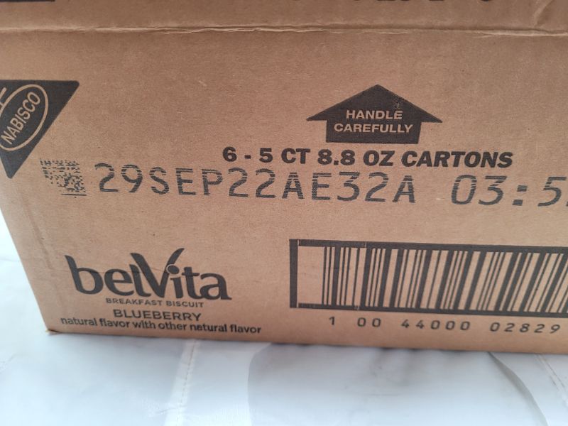 Photo 4 of belVita Blueberry Breakfast Biscuits, 30 Total Packs, 6 Boxes - 5cout  EXPIRED SEPT 2022