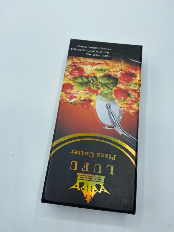 Photo 1 of OXO Good Grips NEW Large 4-Inch Pizza Wheel and Cutter