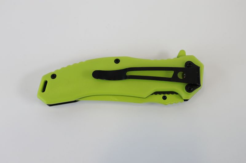 Photo 3 of LIME GREEN SKULL WITH CHAINS POCKET KNIFE NEW

