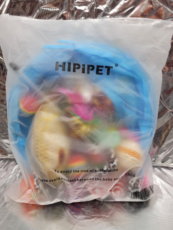 Photo 2 of HIPIPET 21PCS Cat Toys Interactive Kitten Toys Assortments Tunnel Balls Fish Feather Teaser Wand Mice