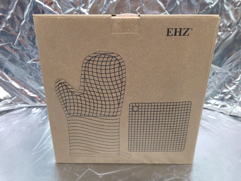 Photo 2 of EHZ Silicone Glove & Pot Mat Set Non Slip Oven Mitt Heat Resistant Pot Holder Flexible Kitchen Mitt for Cooking, Baking (Aqua)