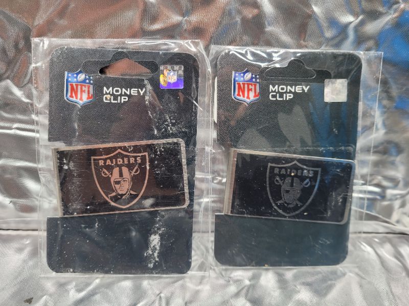 Photo 2 of (2 pack) Siskiyou Sports Black and Steel Money Clip Las Vegas Raiders One Size Black