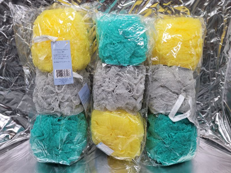Photo 2 of (9 pcs)The Bath Collection Exfoliating Body Sponge Full Bodied Loofah Scrub Puff -3 green, 3 grey, 3 yellow