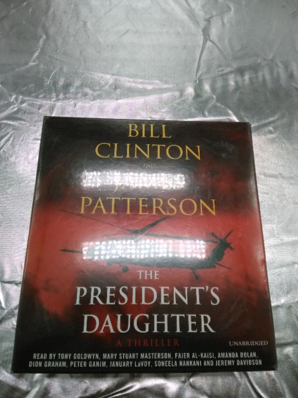 Photo 2 of The President's Daughter: A Thriller