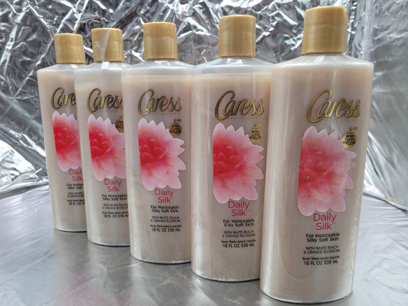 Photo 1 of (5 pack) Caress Hydrating Body Wash For Noticeably Silky Soft Skin Daily Silk White Peach & Orange Blossom 18 oz