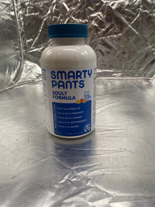 Photo 2 of SmartyPants Daily Multivitamin for Men & Women: Daily Gummies for Adults with Vitamin B12, C, D3, E, & K - With Omega 3 Fish Oil (DHA/EPA), Iodine, Choline - 180 Count (30 Day Supply) Adult Formula