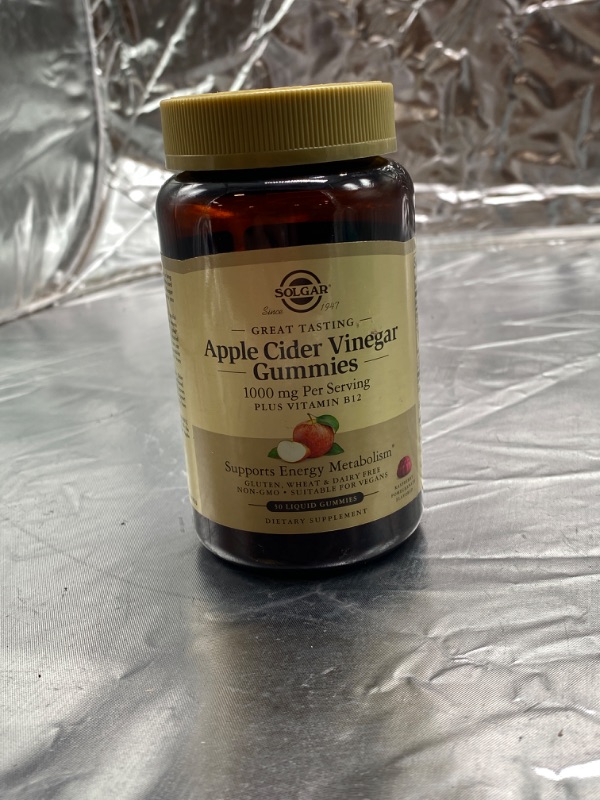 Photo 2 of Solgar Apple Cider Vinegar 1000 mg Gummies, Great-Tasting Apple Raspberry Pomegranate Flavor, No Vinegar Taste, Plus Vitamin B12, Supports Energy Metabolism, Non-GMO & Vegan, 100 Count