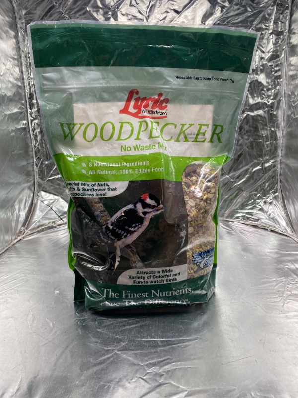 Photo 2 of Lyric 2647471 Woodpecker No Waste Mix - 5 lb.