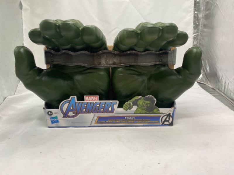 Photo 2 of Marvel avengers gamma grip hulk fists
