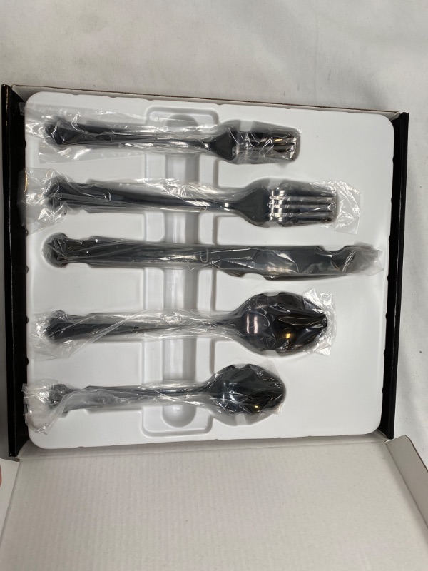 Photo 2 of WOAIWO-Q 20--Piece Flatware Silverware Set ?Tableware Set ?Dinnerware Set Service for 4 Stainless Steel Cutlery Include Knife Fork Spoon Dishwasher Safe (Black)