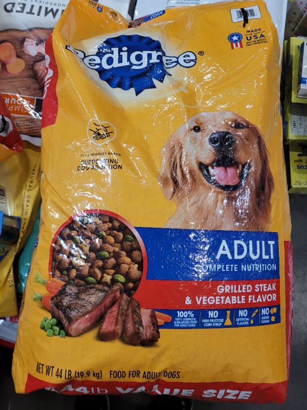 Photo 2 of Pedigree Complete Nutrition Adult Dry Dog Food Grilled Steak & Vegetable Flavor Dog Kibble, 44 lb.
