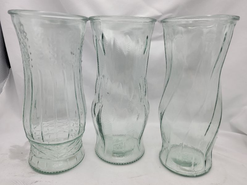 Photo 2 of Glass Vases 3 Assorted Designs Clear