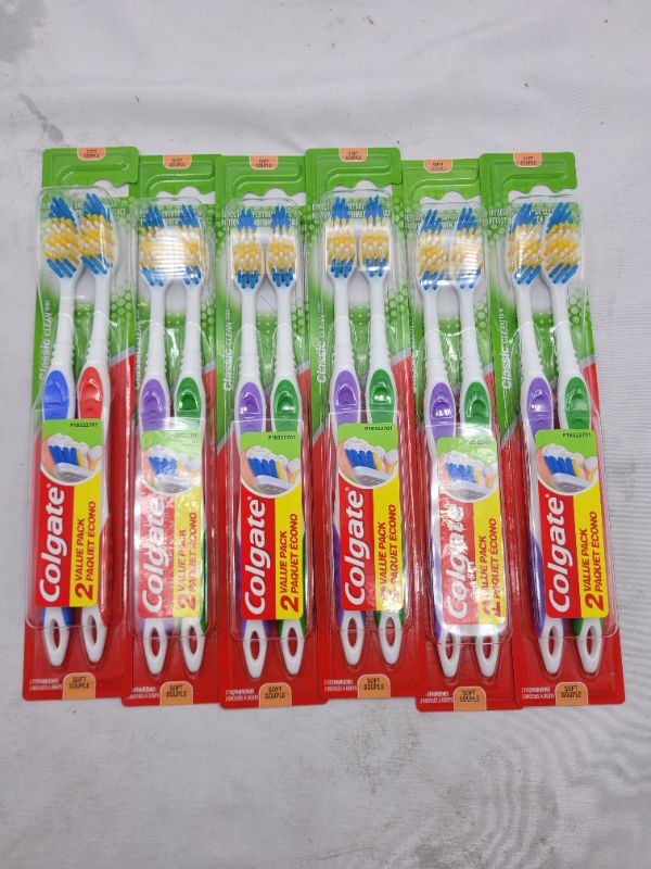 Photo 2 of (6 packs) Colgate Classic Clean Full Head Toothbrush, Soft, 2 Count