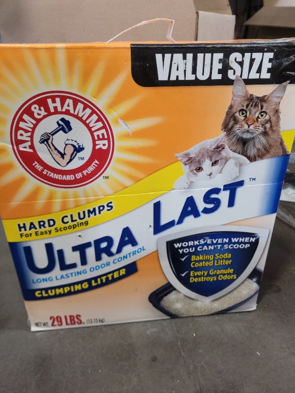 Photo 2 of Arm & Hammer™ Ultra Last Clumping Clay Cat Litter - Scented 29lbs