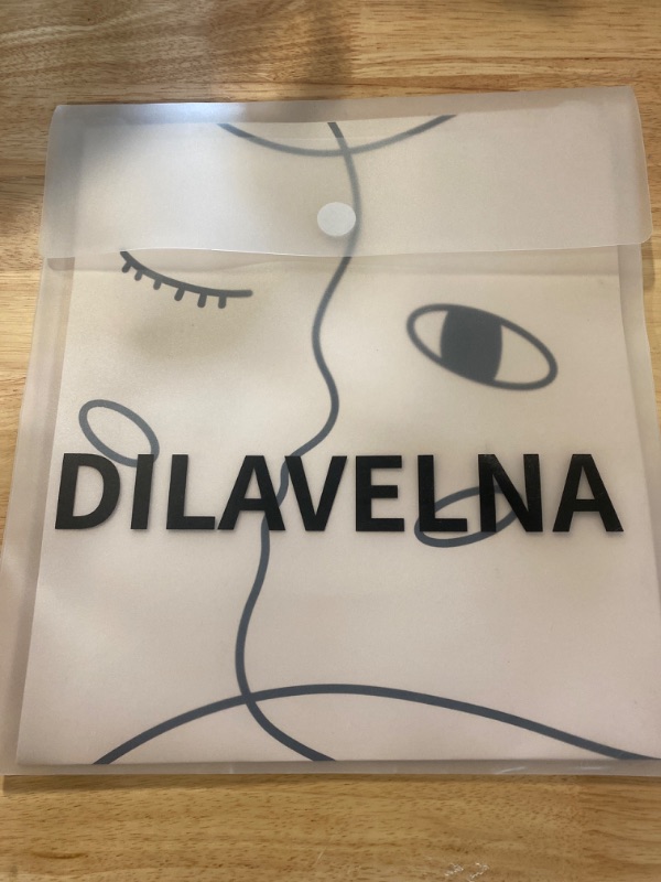 Photo 1 of Dilavelna gift bag with handles for parties, weddings, anniversaries (9.45 x 4.33 x 11.02, Love Off-White)
